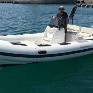 LOCATION DE BATEAU SEMI RIGIDE