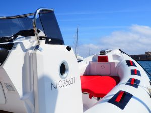 LOCATION DE BATEAUX SEMI RIGIDE
