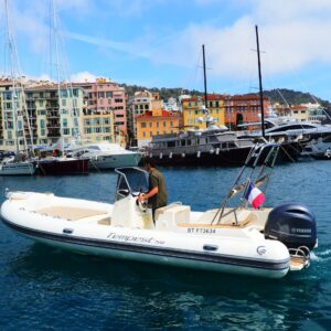 LOCATION DE BATEAU SEMI RIGIDE