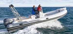 Location bateau semi rigide