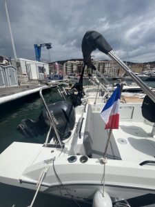 Beneteau flyer 8 - Yamaha 300 cv