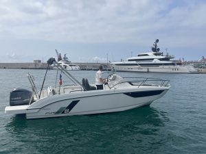 Beneteau flyer 8 - Yamaha 300 cv